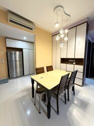 E Maison (D13), Apartment #578189901